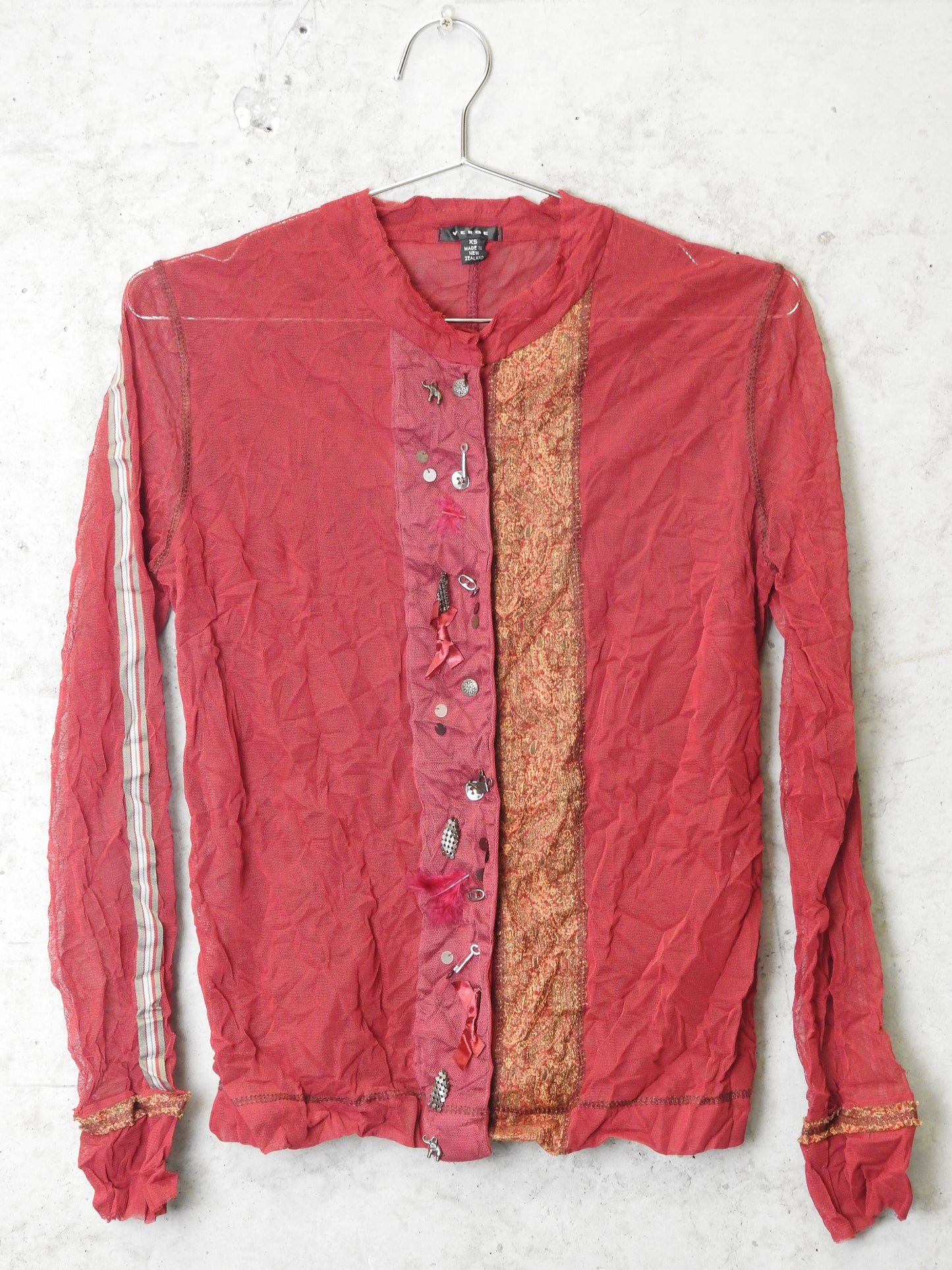 CHARMED VERGE TOP
